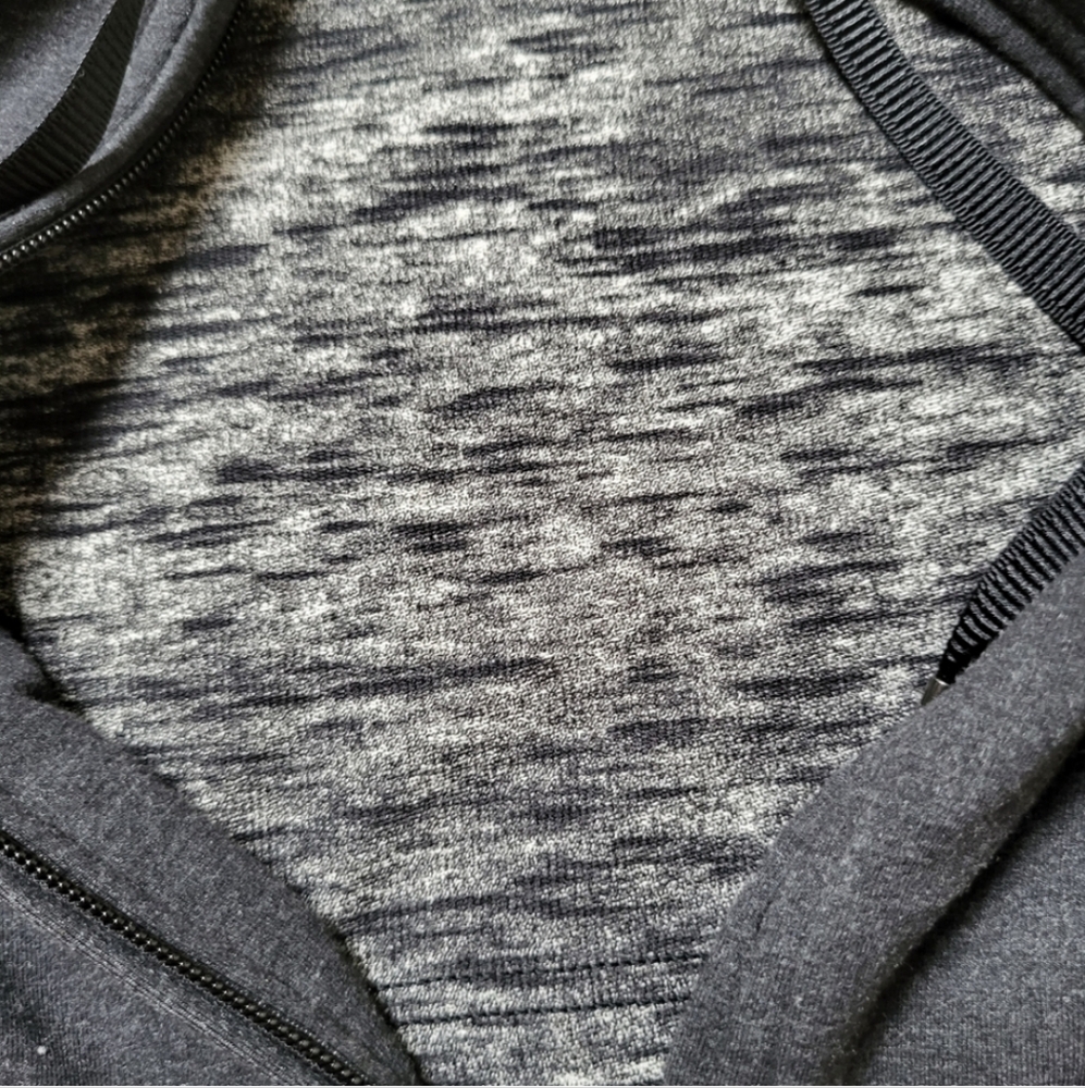 Lululemon Dark Grey Hoodie With Thumb Holes Size 4, EUC - Picture 14 of 17